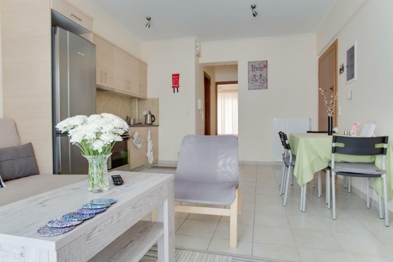 أثينا Melina'S Apartment By The Tube المظهر الخارجي الصورة