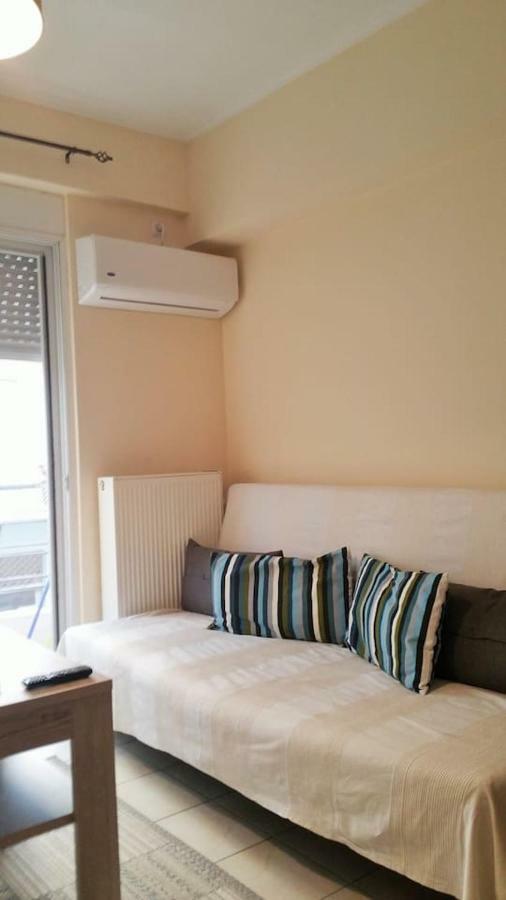 أثينا Melina'S Apartment By The Tube المظهر الخارجي الصورة