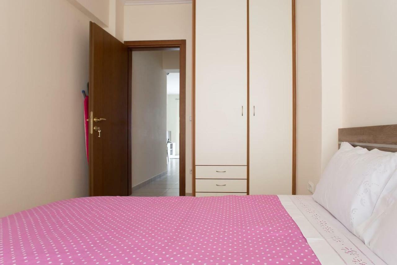 أثينا Melina'S Apartment By The Tube المظهر الخارجي الصورة